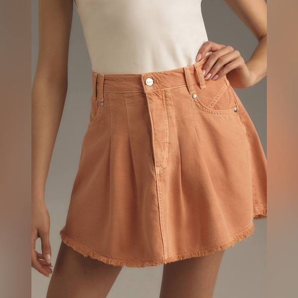 Pilcro Pleated Peach Orange Denim Mini Skirt Raw Hem Women’s Size 8 NWT - Picture 2 of 10